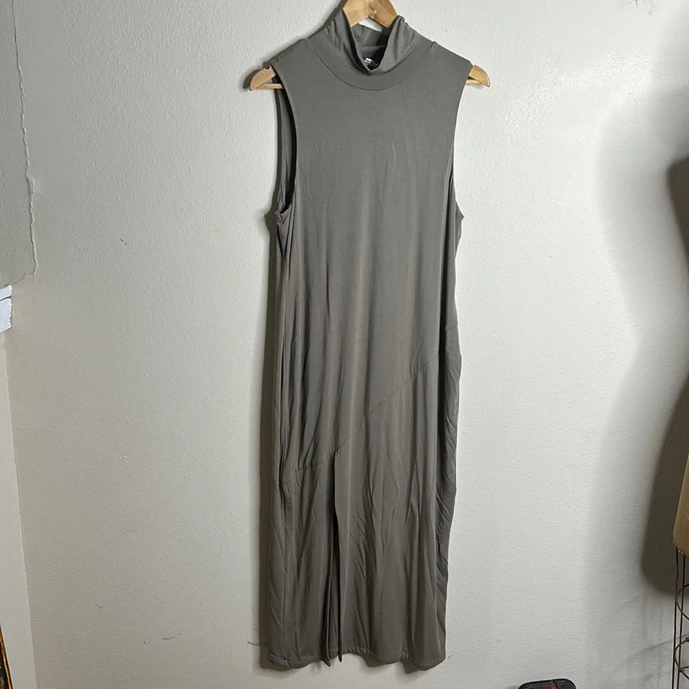 Good American Turtleneck‎ Midi Dress